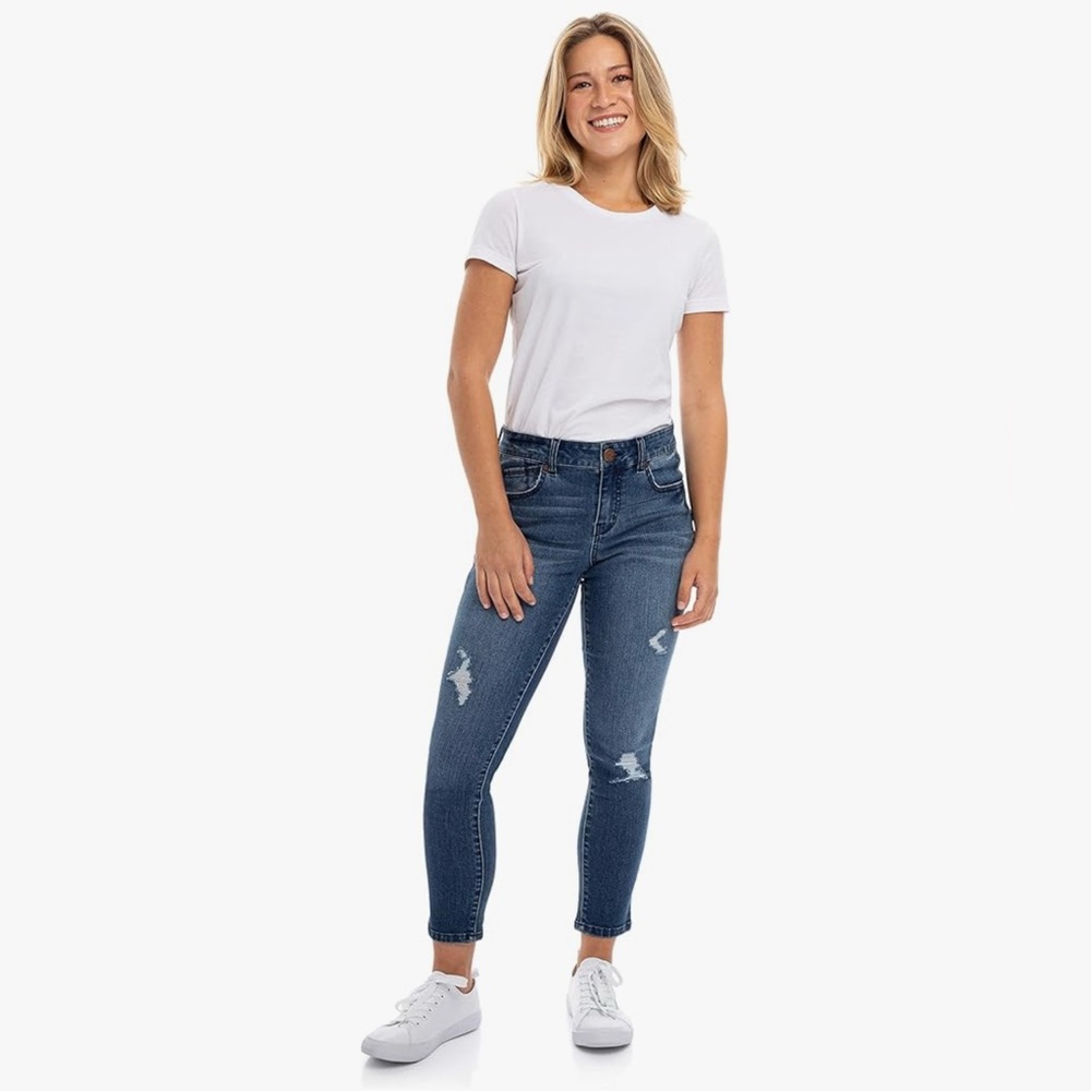 1822 Denim Skinny High Rise Jeans with Light Distressing Denim Casual Classic